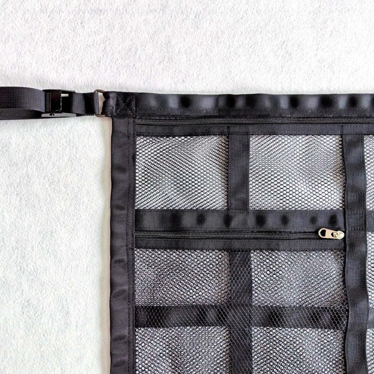 EirCore SkyStash - 4-corner strap mounting installation